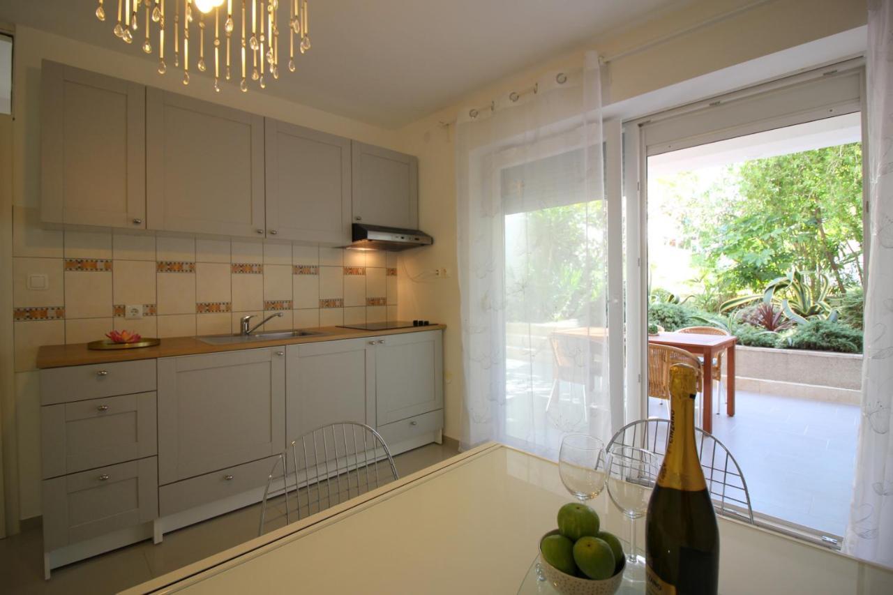 Modern Apartment Zen With Private Garden Πόρετς Εξωτερικό φωτογραφία