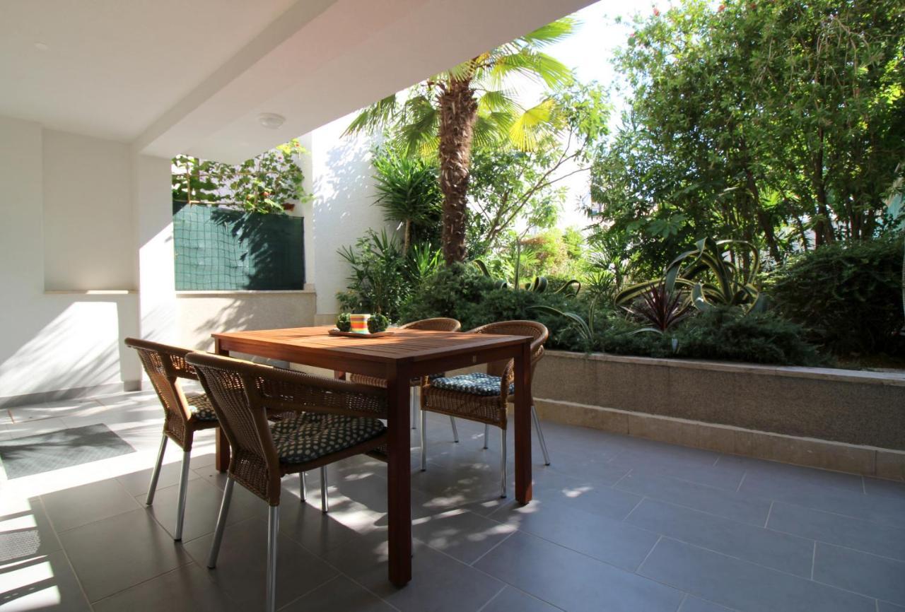 Modern Apartment Zen With Private Garden Πόρετς Εξωτερικό φωτογραφία