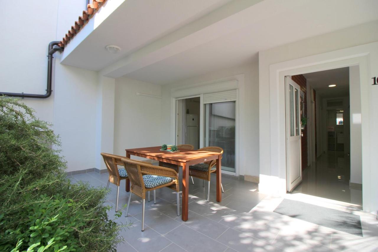 Modern Apartment Zen With Private Garden Πόρετς Εξωτερικό φωτογραφία